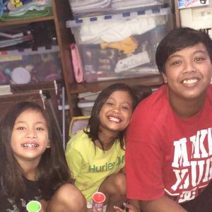 Meet your Posher, April